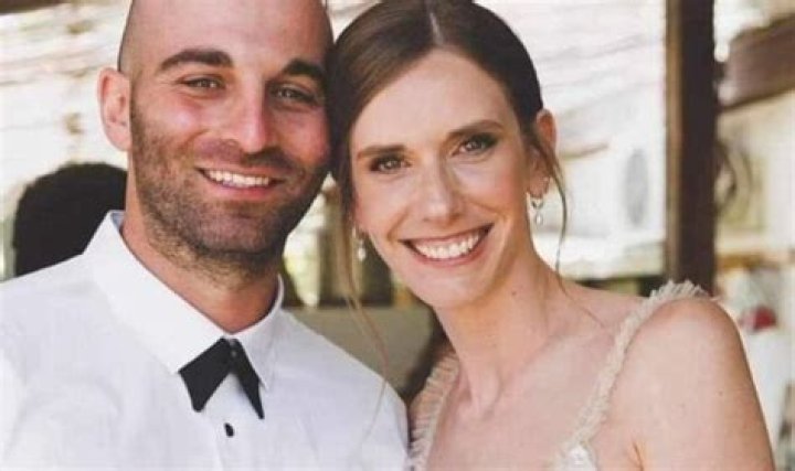 Who Were Itai and Hadas Berdichevsky, the Israeli Couple Who Protected Their 10-Month-Old Twins and Were Killed by Hamas? - SarkariResult