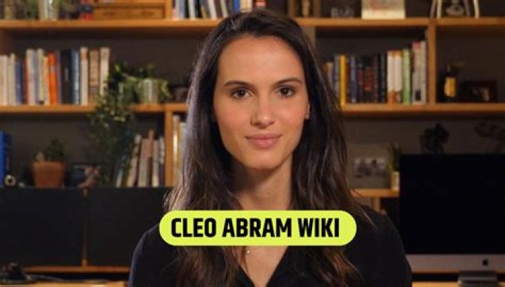 
Winona Oak Height, Age, Who, Boyfriend, Biography, Wiki, Net Worth 