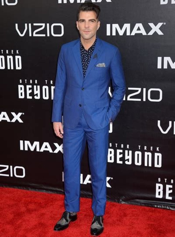 Zachary Quinto Height, Weight, Body Measurements, Shoe Size