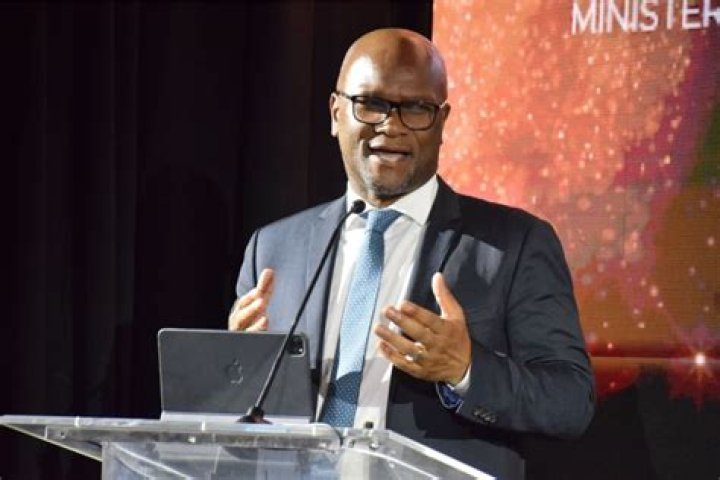 Zwelethu Mthethwa’s biography, net worth, fact, career, awards and life story